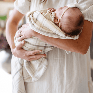 Minky Stretch Receiving Blankets Saranoni Color: Neutral Checkered