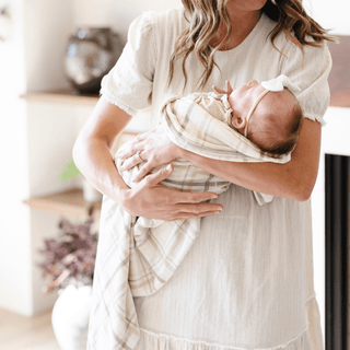 Minky Stretch Receiving Blankets Saranoni Color: Plaid