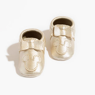Platinum Mickey Mouse Bow Baby ShoeBow MoccFreshly PickedStyle: Soft SoleSize: 1