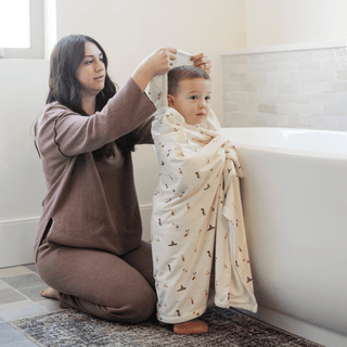 Hooded Towels Saranoni Style: Infant Color: Cars