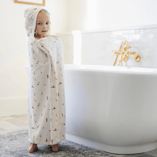 Hooded Towels Saranoni Style: Infant Color: Cars