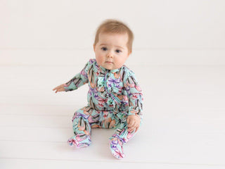 Girl's Bamboo Ruffle Footie with Zipper - Irina (Ballet Shoes) Posh Peanut Size: Preemie