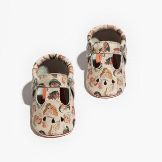 Princess Celebration Mary Jane Baby ShoeMary JaneFreshly PickedStyle: Soft SoleSize: 1