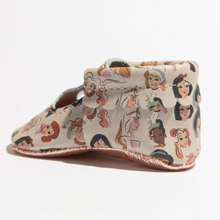 Princess Celebration Mary Jane Baby ShoeMary JaneFreshly PickedStyle: Soft SoleSize: 1