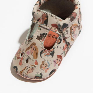 Princess Celebration Mary Jane Baby ShoeMary JaneFreshly PickedStyle: Soft SoleSize: 1