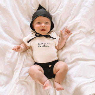 Organic Cotton Short Sleeve Bodysuit - Dada is My Bestie Short Sleeve Onesie Tenth & Pine Color: Black Size: 0-3M