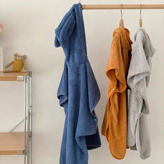 Animal Poncho Bath Towel RYAN AND REMI Color: Blue Size: 67x87cm