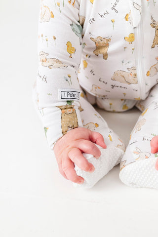 New Birth Bamboo Footie with 2-Way Zipper Onesie Holy Pals Size: NB