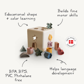 Shape Sorting Box toys Mushie Color: Petal