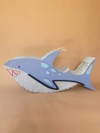 🦈 Fierce Shark Piñata – Handmade Shark Party Decoration, Candy Holder Piñata mamaspinatas