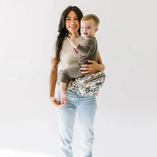 The Tushbaby Hip Carrier Baby & Toddler Tushbaby Color: Grey Design: Tushbaby