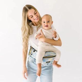 The Tushbaby Hip Carrier Baby & Toddler Tushbaby Color: Grey Design: Tushbaby