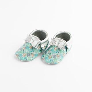 Watercolor Ariel Bow Baby ShoeBow MoccFreshly PickedStyle: Soft SoleSize: 1