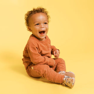 Pooh & Friends City Baby ShoeCity MoccFreshly PickedStyle: Soft SoleSize: Newborn