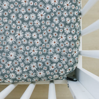 Mebie Baby Bamboo Stretch Crib Sheet - Dark Green Daisy | Baby Riddle