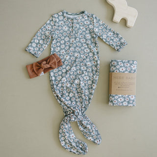 Mebie Baby Bamboo Knot Gown - Dark Green Daisy | Baby Riddle