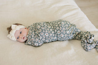 Mebie Baby Bamboo Stretch Swaddle Blanket - Dark Green Daisy | Baby Riddle