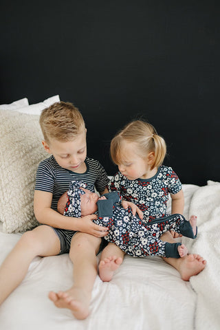 Americana Floral Ribbed Bamboo Cozy Short Set Mebie Baby Size: 6-12