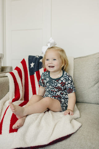 Americana Floral Ribbed Bamboo Cozy Short Set Mebie Baby Size: 6-12