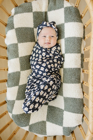 Navy Daisy Ribbed Bamboo Stretch Swaddle Mebie Baby