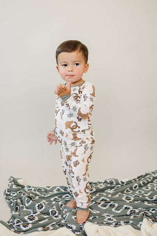 Outlaw Cowboy Ribbed Bamboo Cozy Set Mebie Baby Size: 18-24