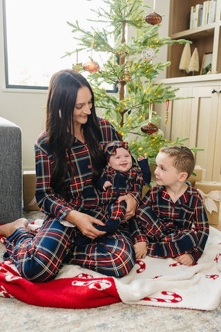 Christmas Plaid Bamboo Zipper Mebie Baby Size: 0-3