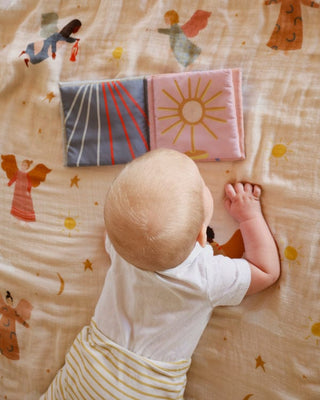 Baby's First Devotional Crinkle Book Be A Heart