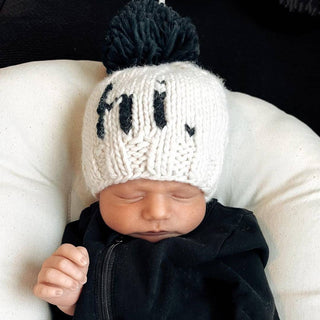 Hi. Black Hand Knit Beanie Hat for Baby Huggalugs Size: XS (newborn)