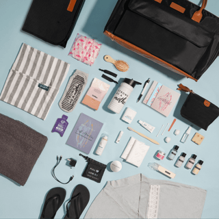 Pre-packed Hospital Birth Bag: "Fully Prepared"Birth BagsBaby BoldlyColor: Classic BlackShower Sandal Size: S(5-6)