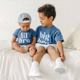 Lil Bro Short Sleeve Bodysuit - Pregnancy AnnouncementSweet WinkSize: 0-3M