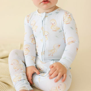 Bamboo Convertible Footie Romper - Edwin (Chicks) Posh Peanut Size: 0-3 Months