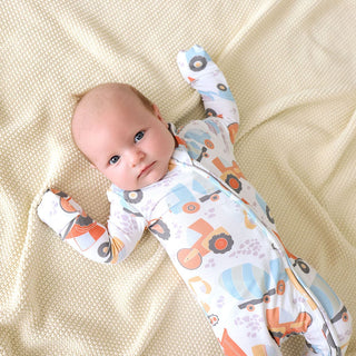 Bamboo Convertible Footie Romper - Emmett (Construction Vehicles) Posh Peanut Size: 0-3 Months