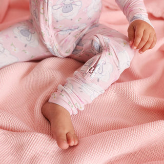 Bamboo Convertible Footie Romper - Paula (Sheep) Posh Peanut Size: Newborn