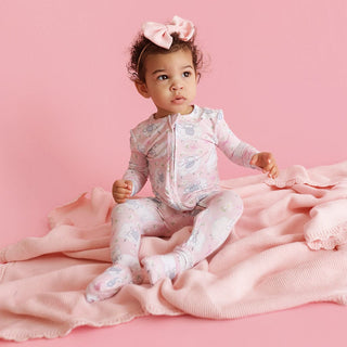 Bamboo Convertible Footie Romper - Paula (Sheep) Posh Peanut Size: Newborn