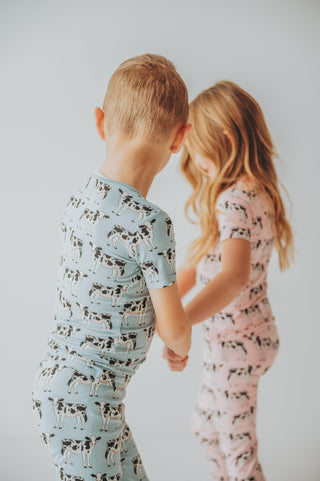 Bamboo Short Sleeve Pajama Set - Cake Pop Cows KicKee Pants Size: 2T