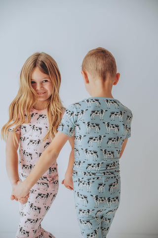 Bamboo Short Sleeve Pajama Set - Cake Pop Cows KicKee Pants Size: 2T