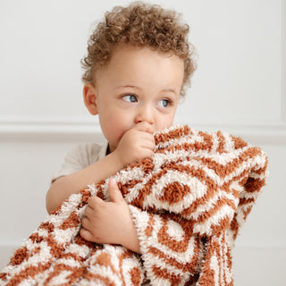 Double-Layer Bamboni® Mini Blankets Saranoni Color: Pansy Double Layer