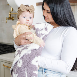 Double-Layer Bamboni® Mini Blankets Saranoni Color: Pansy Double Layer