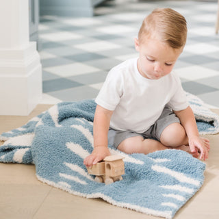 Double-Layer Bamboni® Mini Blankets Saranoni Color: Pansy Double Layer