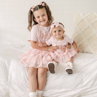 Lil Sis Short Sleeve Bodysuit - Pregnancy AnnouncementSweet WinkSize: 3-6M