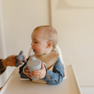 Trainer Sippy CupSippy CupsMushieColor: Smoke