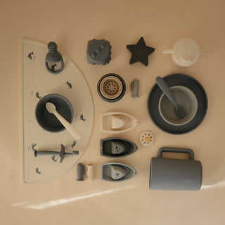 Classic Silicone Suction Plate silicone tableware Mushie Color: Shifting Sand