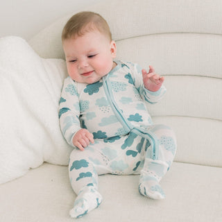 Bamboo Footie with 2-Way Zipper - Natural Cloudy Sky KicKee Pants Size: Newborn