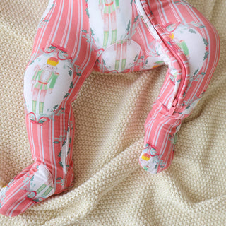 Bamboo Footie with 2-Way Zipper - Sable (Nutcracker) Posh Peanut Size: Newborn