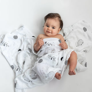 Rookie Humans Crib Sheet & Swaddle Baby Gift Set - Woodland Dreams | Baby Riddle