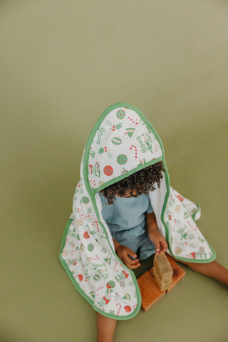 Premium Knit Hooded Towel - Elf Copper Pearl Size: One Size