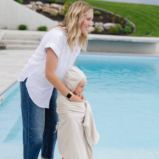 Hooded Towels Saranoni Style: Infant Color: Cars