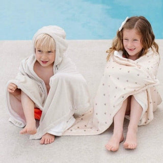 Hooded Towels Saranoni Style: Toddler Color: Feather