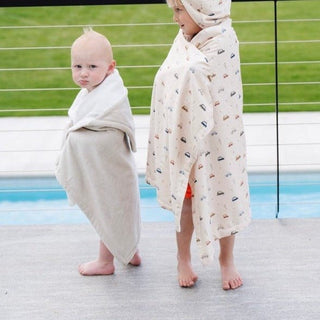 Hooded Towels Saranoni Style: Infant Color: Feather