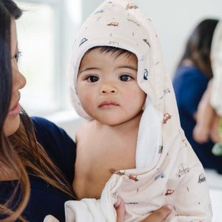 Hooded Towels Saranoni Style: Infant Color: Cars